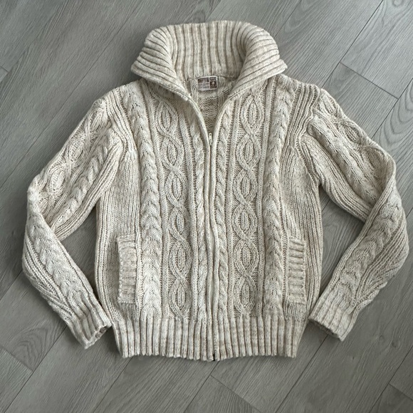 Vintage Mock Neck Cable Knit Zip Up Cardigan - Picture 11 of 11